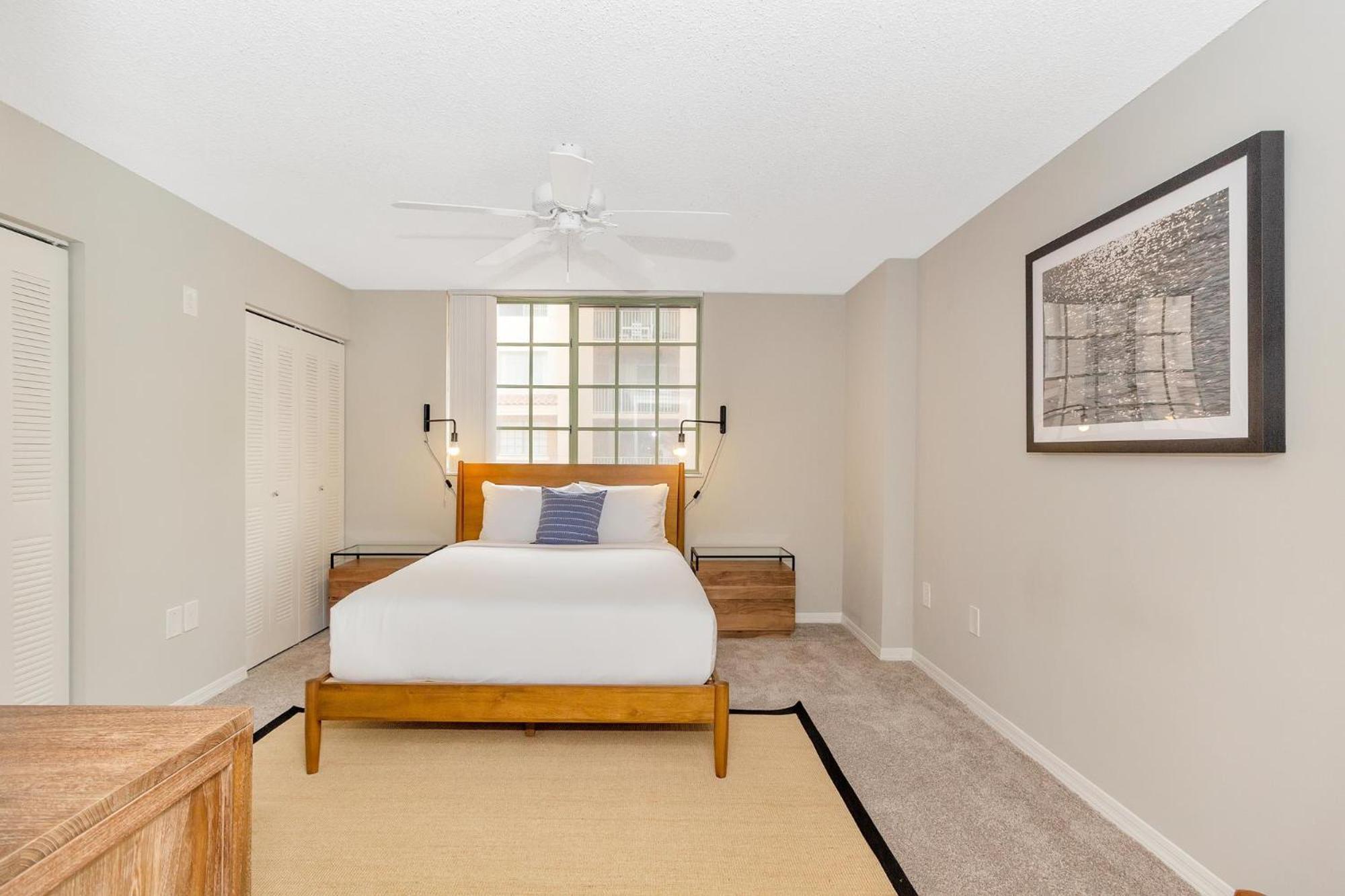 Dharma Home Suites Coral Gables At Gables Grand Plaza Майами Номер фото